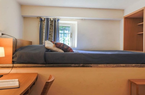 Oltrarno Apartment | STYLISH LUXURIOUS WITH UNIQUE GARDEN&SWIMMING POOL IN THE VERY HEART OF FLORENCE