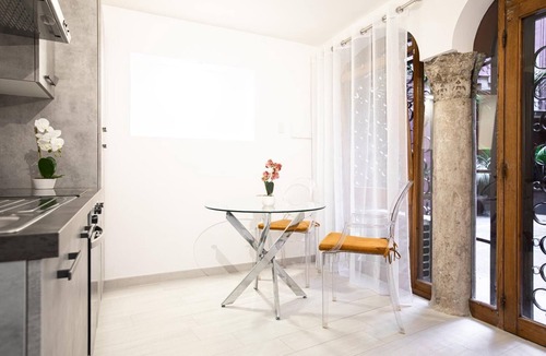 Rione V Ponte Apartment | Suite Navona With Jacuzzi