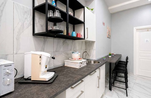 Materdei Apartment | Suite Neve Al Sole | Napoli Centro | 4 Pax Metro