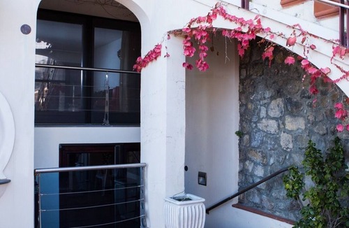 San Michele Villa | The Shipowner's Villa - your retreat with a view and patio