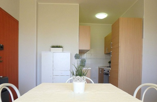 Lido di Pomposa Apartment | three-room apartment in a beachfront condo with a view of the pedestrian walkway
