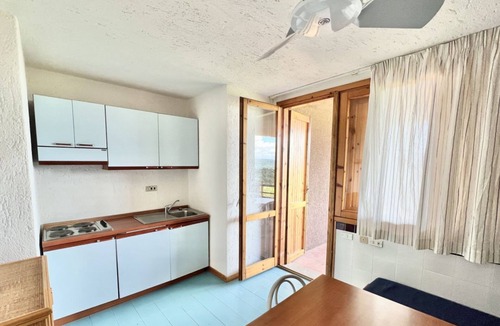 Cugnana Verde Apartment | Three-room apartment with 6 beds (50 sq m), made up of living-dining room and double sofa bed or 2 separate single sofa beds, double bedroom and bedroom with 2 single beds or bunk beds.Furnished and equipped in a simple and functional way, they are equip