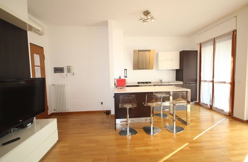Foppette Apartment | Tolstoi Apartment with Private Garage