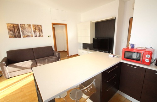 Foppette Apartment | Tolstoi Apartment with Private Garage