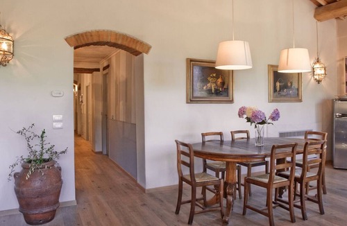 Tavarnelle Val di Pesa Villa | Traditional Tuscany VILLA for 15 people