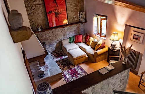 Neri Villa | Tuscan Countryside Paradise with Pool