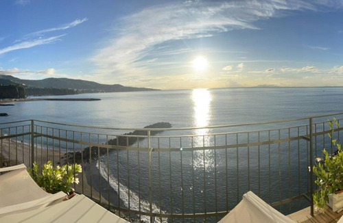 Meta Apartment | Two bedroom apartment with terrace and sea view