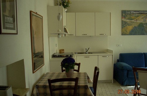 Calice Ligure House | Two-room apartment in the countryside a stone's throw from the sea