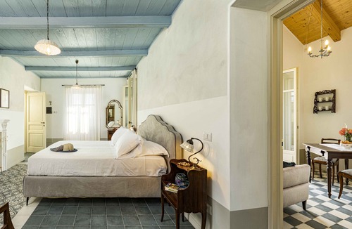 La Morra House | Two-room apartment 6 in an ancient country villa with swimming pool - 50m in the Barolo area