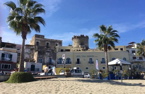 Forio Apartment | Two-room apartment on the waterfront of Forio d'Ischia - Serpico.
