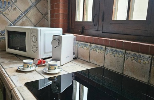 Montecorvino Pugliano Apartment | Two Steps from the Gate - Perfect for exploring Salerno and the Amalfi Coast