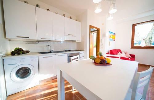 Assenza Apartment | ULIVES Beth's House