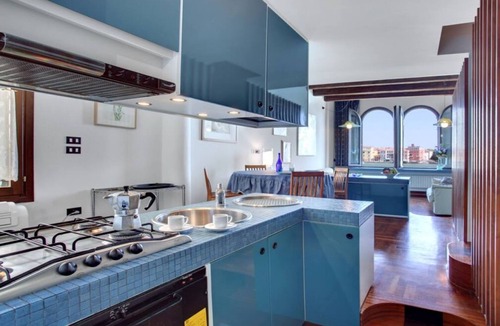 Molina Apartment | Venice, Giudecca, comfortable apartment for 5 with a magnificent view of the can