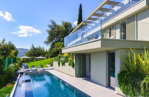 Salo Villa | Villa Acquariva Heated Private Pool with Lake View, Wi-Fi, and Air Conditioning