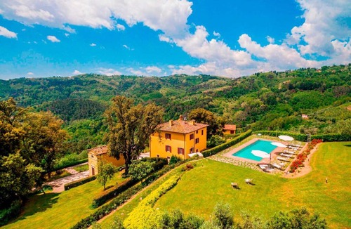 Massa e Cozzile Villa | Villa Armonia Toscana - Teloni