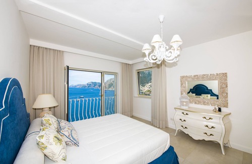 Positano Villa | Villa Arzilla 1 with charming view, w/o steps, parking and private beach