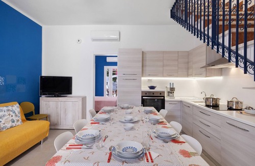 Rivabella Villa | Villa 'Bicos' with Private Garden, Balcony and Air Conditioning