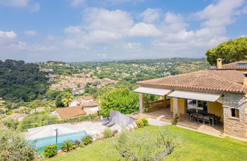 Biot House | Villa Biot- Vue imprenable et un cadre enchanteur