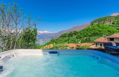 Gittana House | Villa Canonica by Interhome