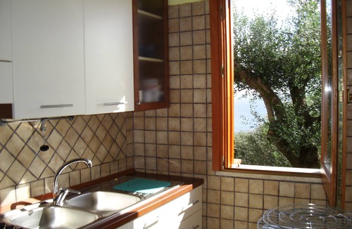Pisciotta Apartment | VILLA CECILIA- apt. 4 Charming apartment in the heart of Cilento, southern Italy
