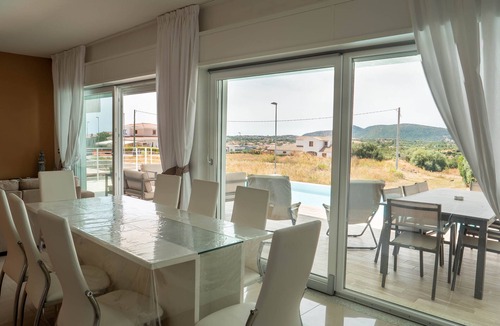 Budoni House | Villa con Piscina Privata Vista Mare 1012 Posti Letto Budoniaffitti