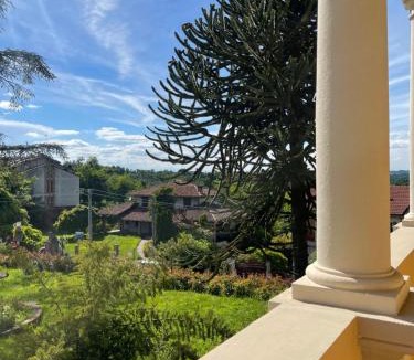 Montechiaro dʼAsti Apartment | Villa Esedra