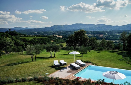 Reggello Villa | Villa for 18 People with Private Pool