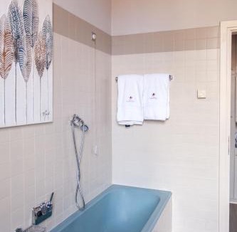 Azzate Bed & Breakfast | Villa Ghiringhelli