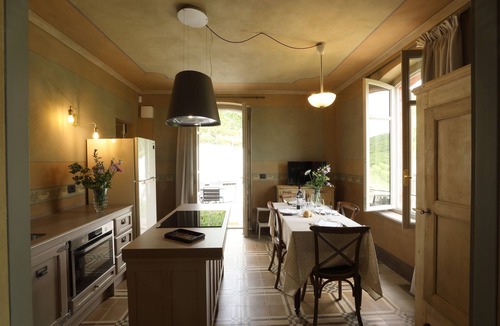Barolo Villa | Villa Giobatta: Exclusive villa in Cannubi - Barolo