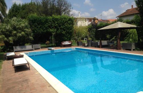 Cascina Apartment | Villa Guelfi