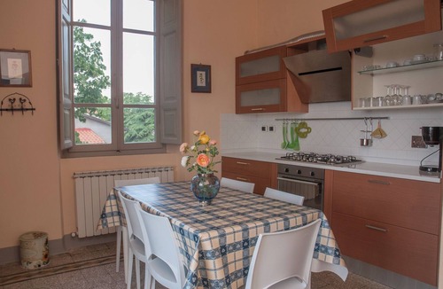 Tuoro sul Trasimeno Villa | Villa i lecci Comfortable and bright dwelling.