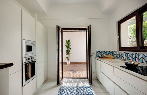 Anacapri Villa | Villa in Anacapri with 3 bedrooms sleeps 5