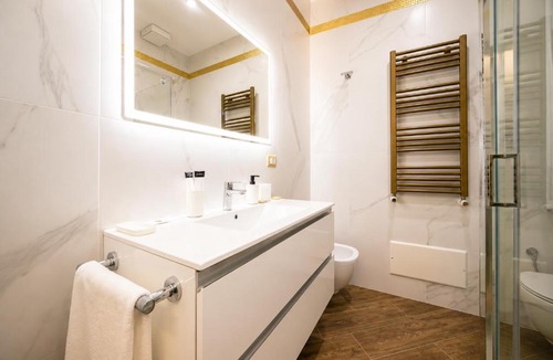 Quarto House | Villa In Bed