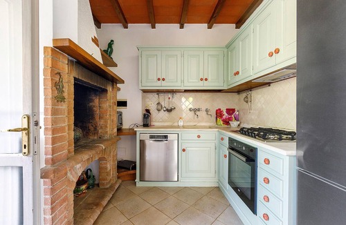 Forte dei Marmi Villa | Villa in Forte dei Marmi Just Minutes from the Sea