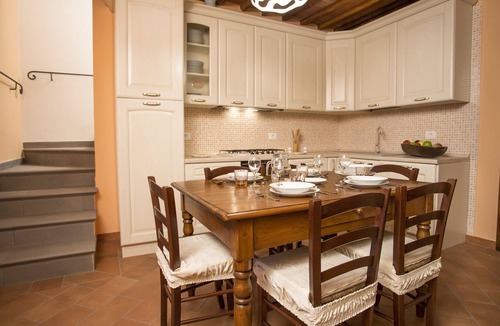 Ferretto Villa | Villa in Montecchio with 4 bedrooms sleeps 10