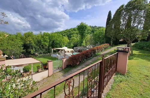 Santa Firmina Villa | Villa in Santa Firmina with 5 bedrooms sleeps 10