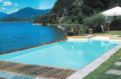 Ispra Villa | Villa Isa with pool and jacuzzi - My Rental Homes