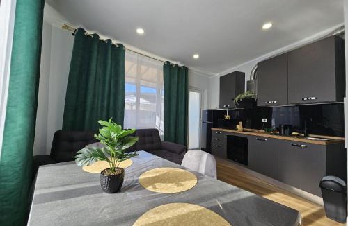 Monfalcone House | Villa Kristin Residence