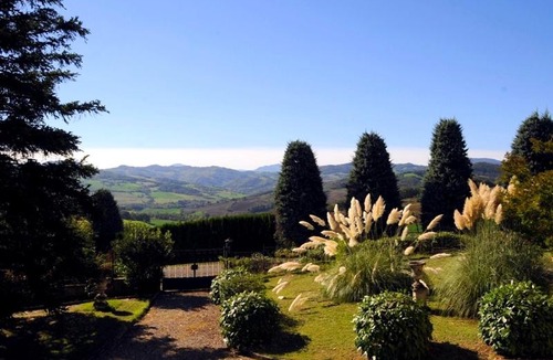 Piozzano Bed & Breakfast | Villa La Palazzina