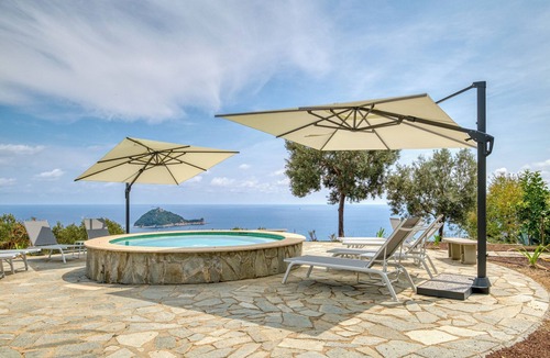 Vigo-Peirano Villa | Villa Luce del Sol with Pool - S, Alassio, Italy