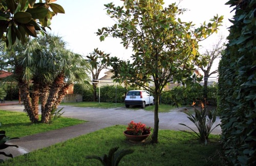Marina di Ascea Apartment | Villa Magnolia - Holiday apartments only 350 m. From the beach