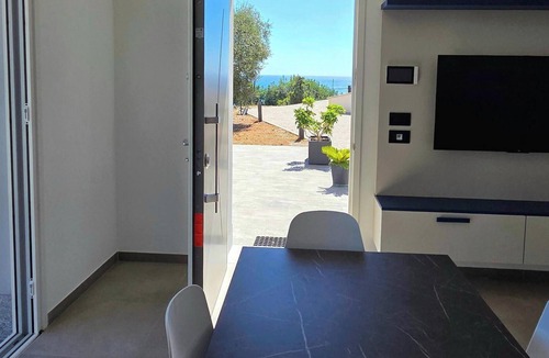 San Bartolomeo al Mare Villa | Villa Pineta della Rovere BluMare, unique views and the clear sea just minutes away