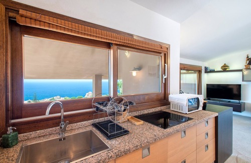 Costa Paradiso Villa | Villa 'Sirius' with sea view, private terrace and Wi-Fi