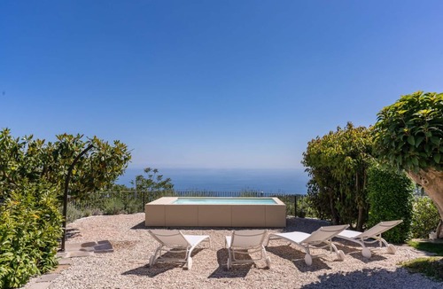 Sant'Agata sui Due Golfi Villa | Villa Solatia Sea View Swimming Pool Garden Parking in the Center of the Country