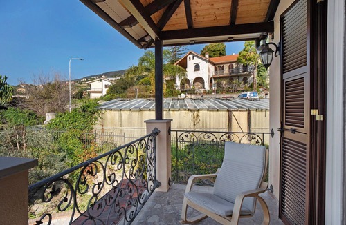 Ospedaletti Villa | Villa Vallegrande with Sea View, Wi-Fi, and Air Conditioning