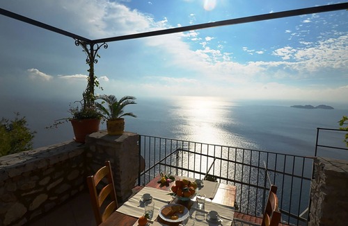 Vico Equense House | Villa Vanessa with Private Pool, Terrace, Sea View and parking near Positano