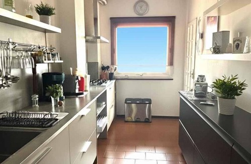 Poggi House | Villa with air conditioning, pool and terrace with sea view