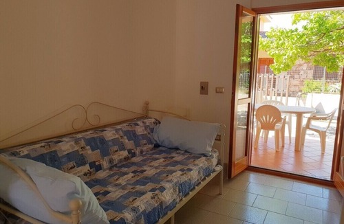 San Teodoro City Centre House | villa with garden and parking near the Cinta