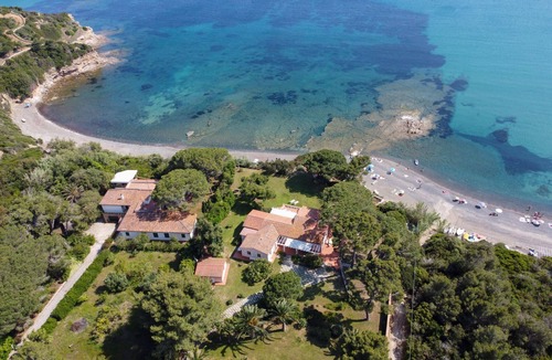 Capoliveri Villa | Villa with private access to the sea