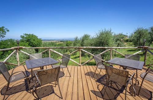 Montaione Villa | Villa with WIFI, A/C, pool, TV, patio, pets allowed, panoramic view, close to San Gimignano